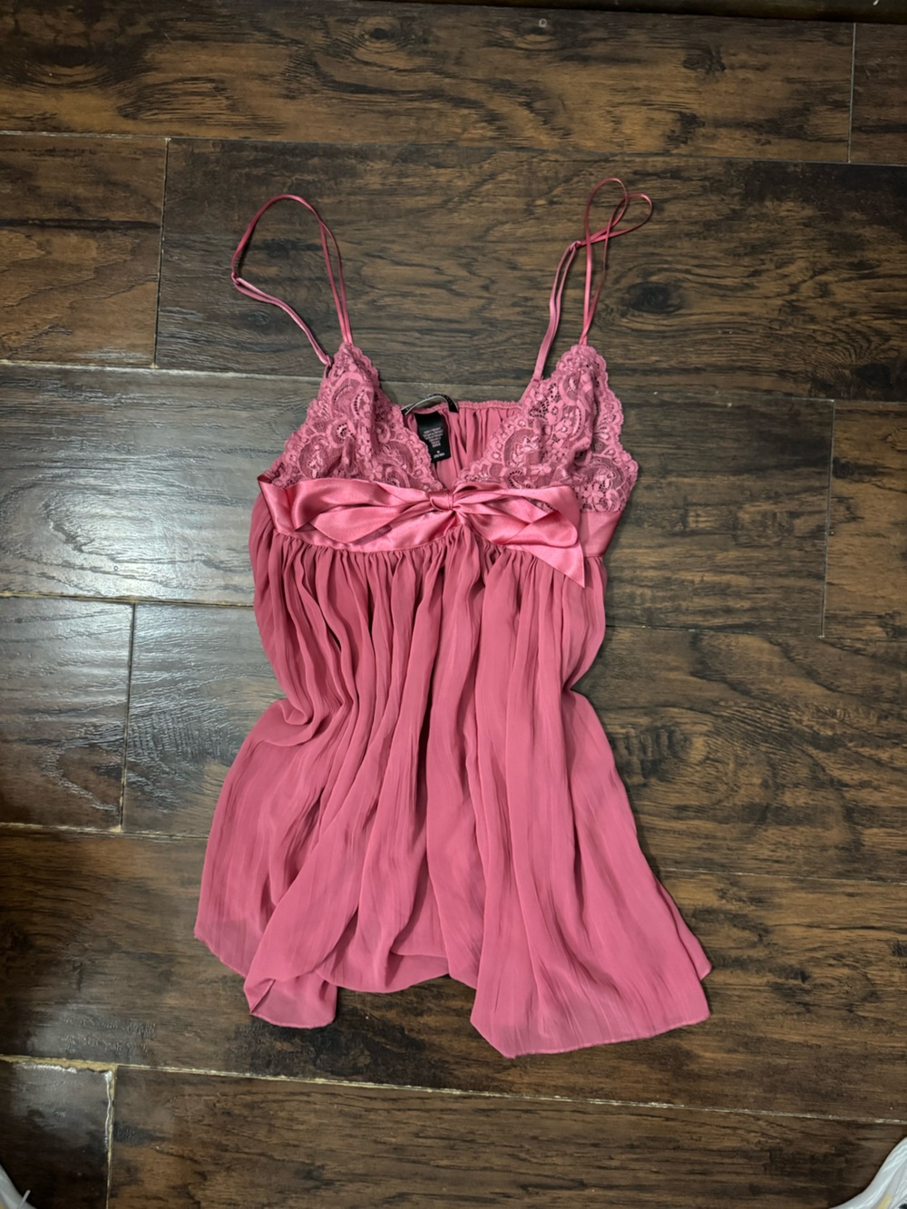 Victoria's Secret Rose Pink Lace-Trim nightgown with Bow